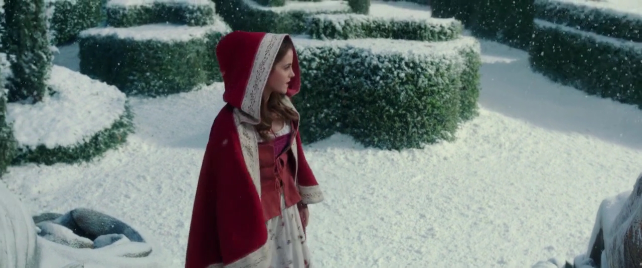 EmmaWatsonFan-dot-NL_BeautyAndtheBeast3937.jpg