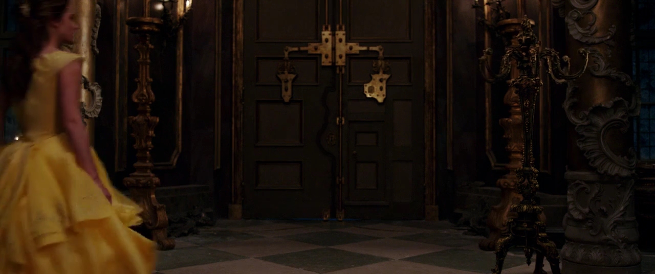 EmmaWatsonFan-dot-NL_BeautyAndtheBeast4982.jpg