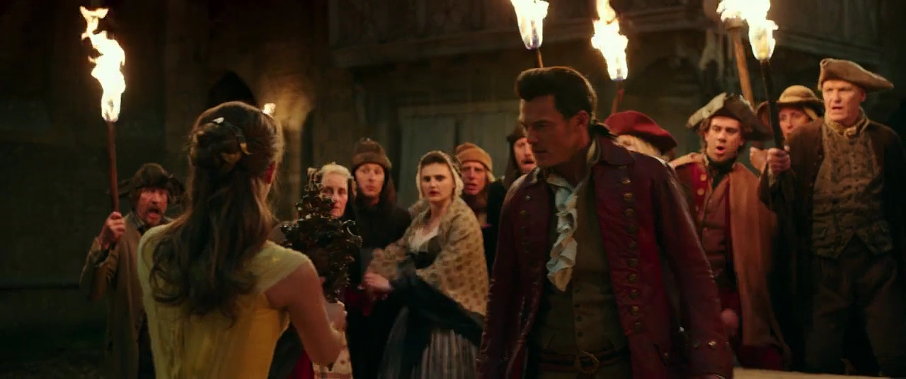 EmmaWatsonFan-dot-NL_BeautyAndtheBeast5295.jpg