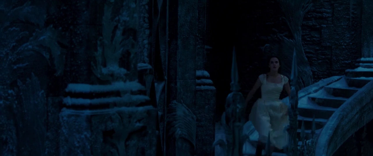 EmmaWatsonFan-dot-NL_BeautyAndtheBeast6000.jpg