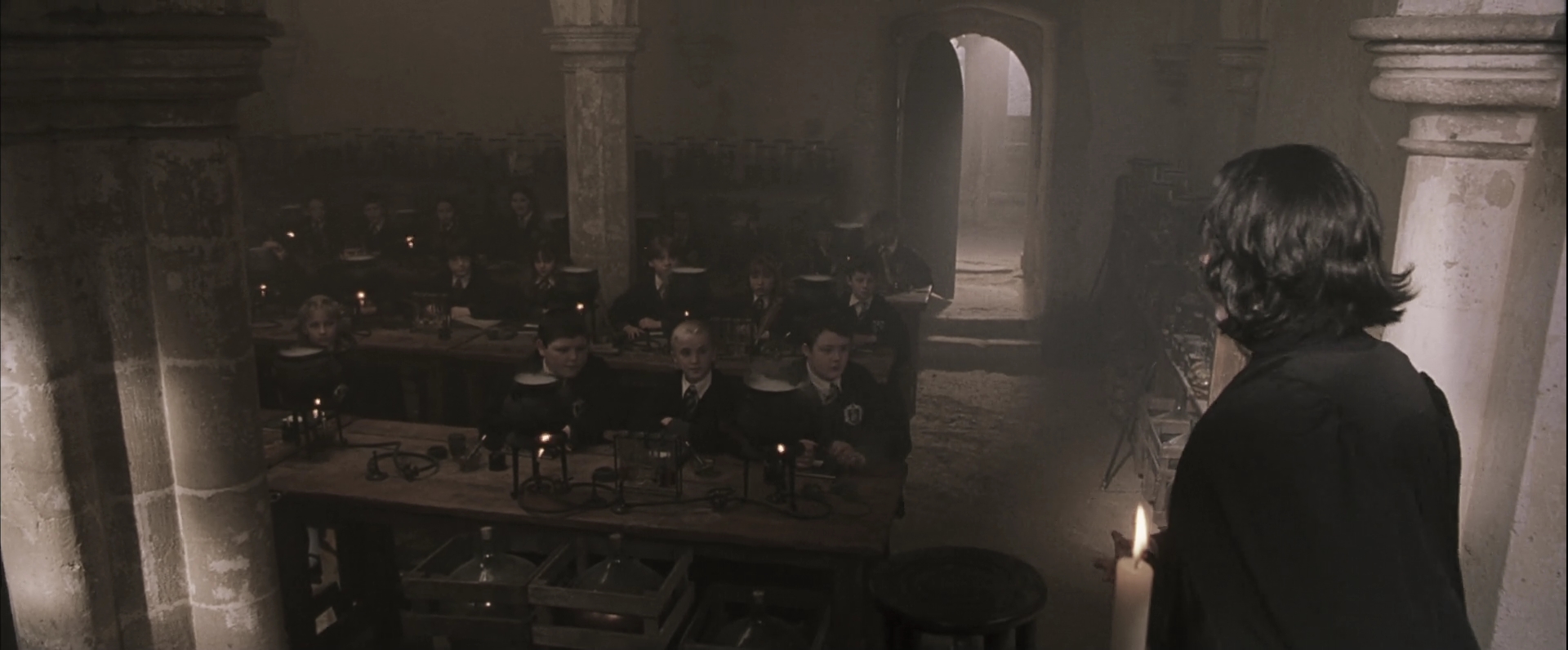 EmmaWatsonFan-dot-nl_HarryPotterandthePhilosophersStone0928.jpg
