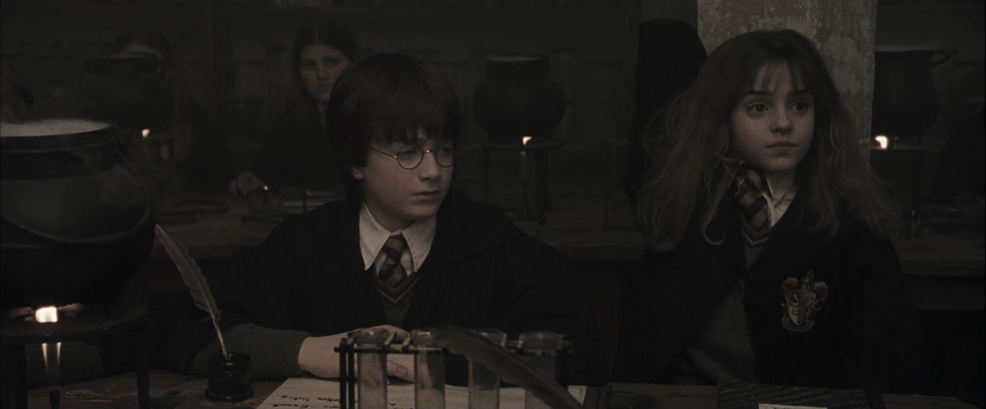 EmmaWatsonFan-dot-nl_HarryPotterandthePhilosophersStone1001.jpg