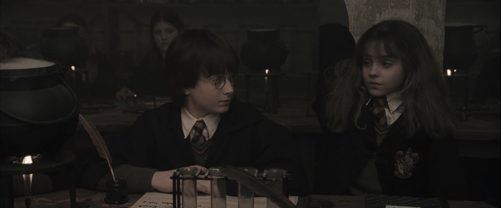 EmmaWatsonFan-dot-nl_HarryPotterandthePhilosophersStone1002.jpg