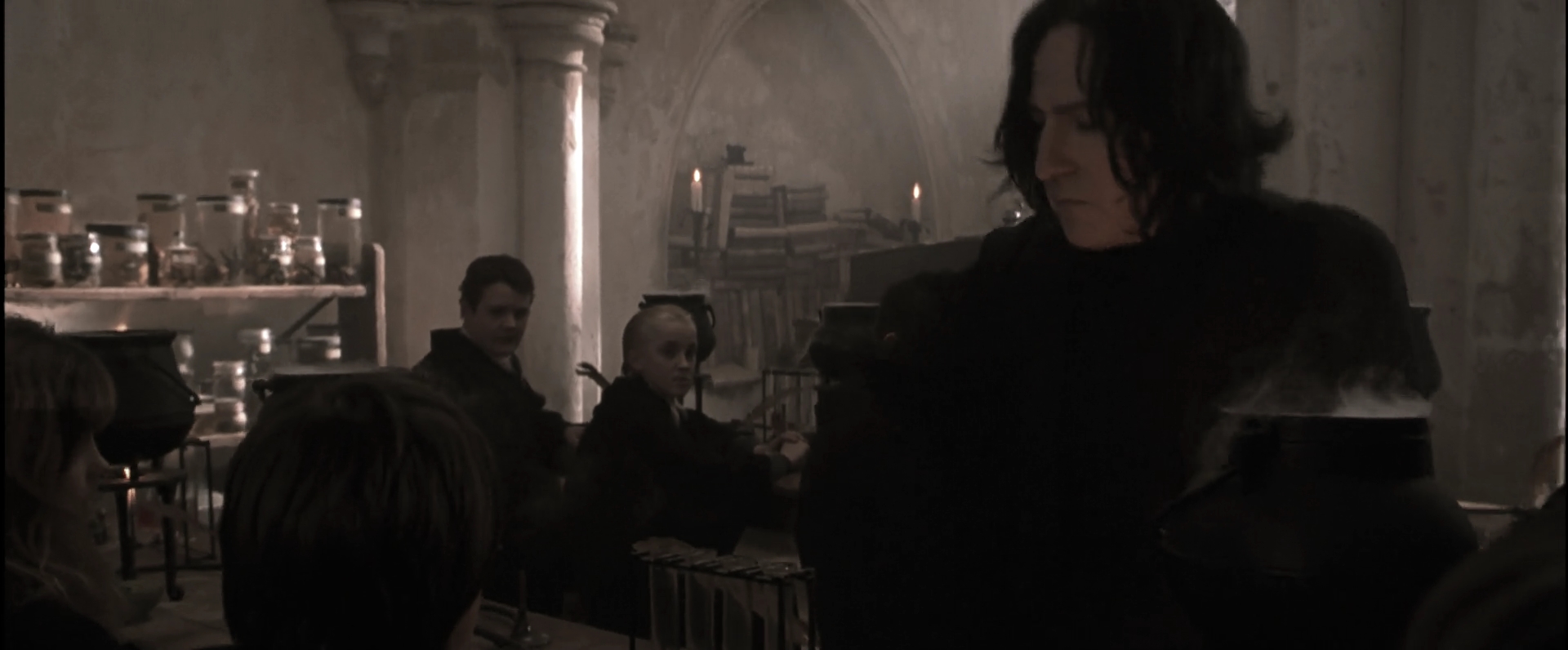 EmmaWatsonFan-dot-nl_HarryPotterandthePhilosophersStone1054.jpg
