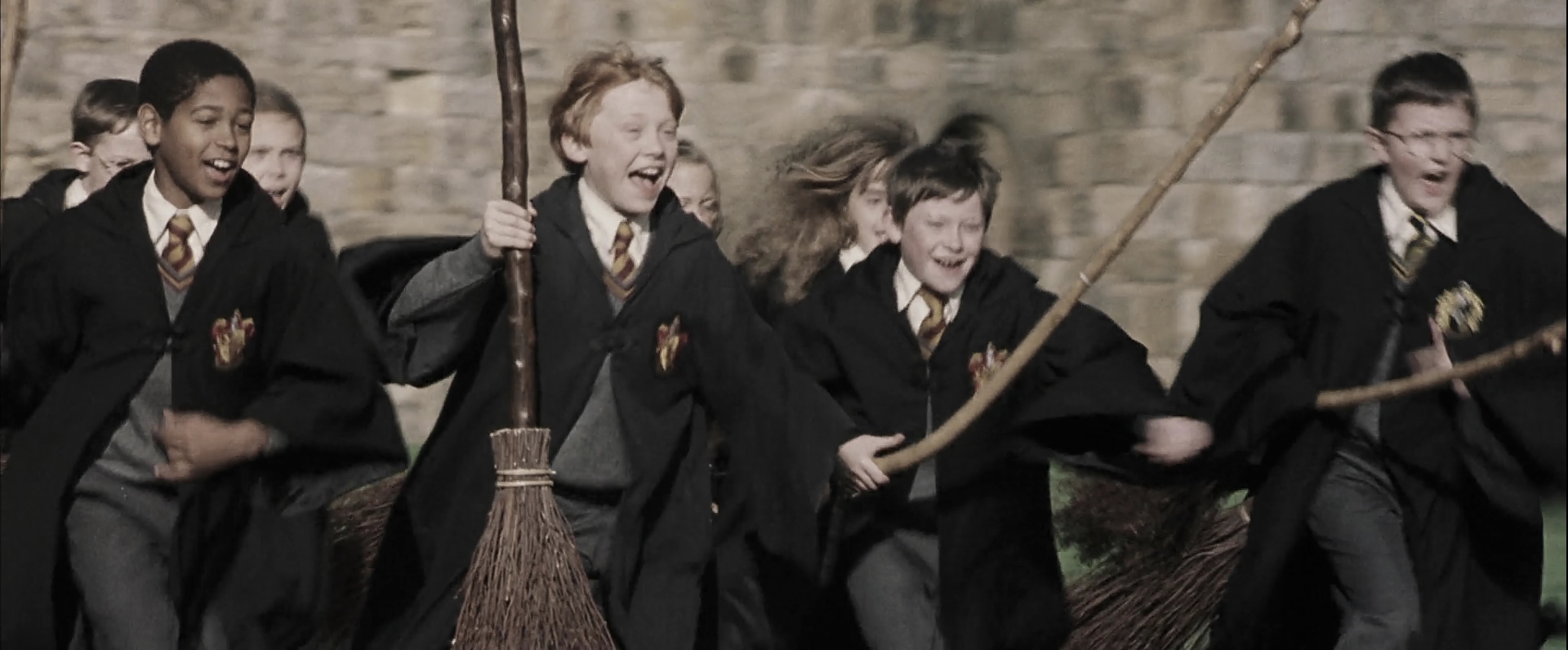 EmmaWatsonFan-dot-nl_HarryPotterandthePhilosophersStone1444.jpg