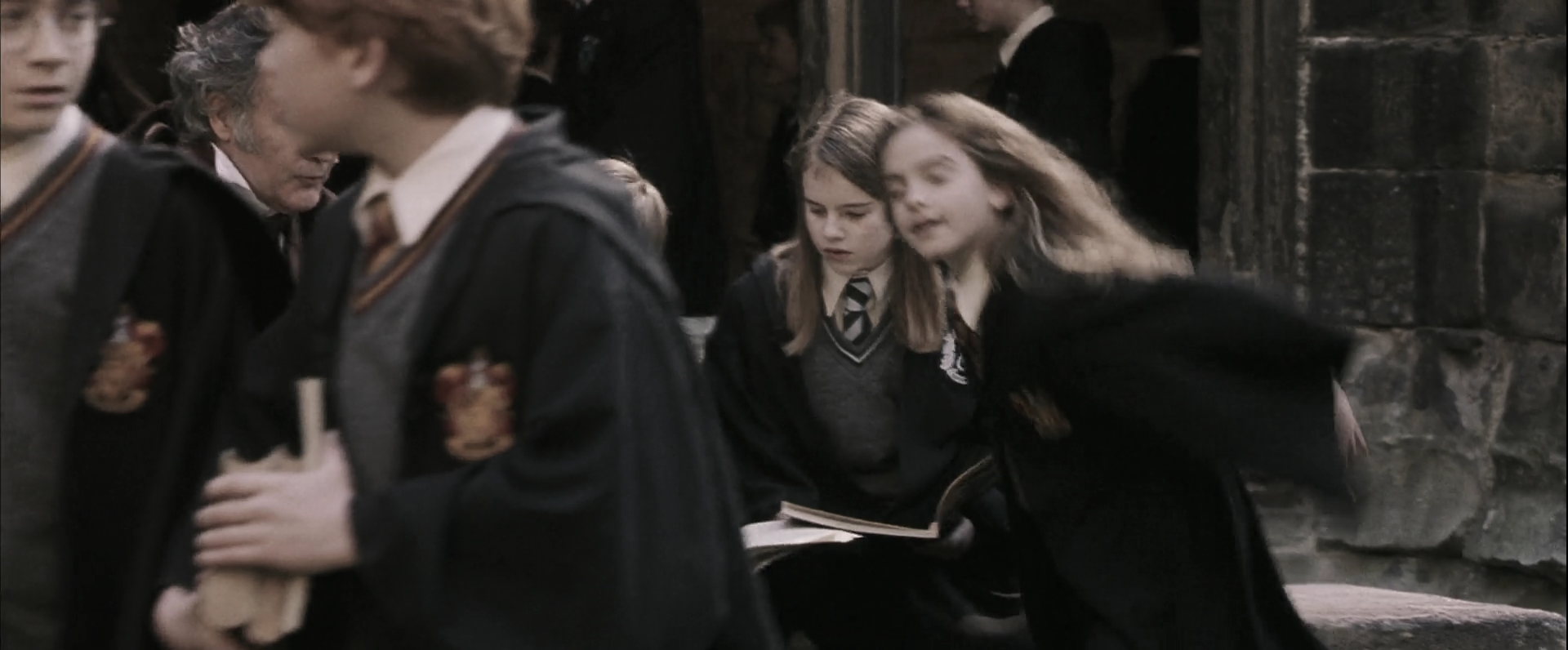 EmmaWatsonFan-dot-nl_HarryPotterandthePhilosophersStone1533.jpg