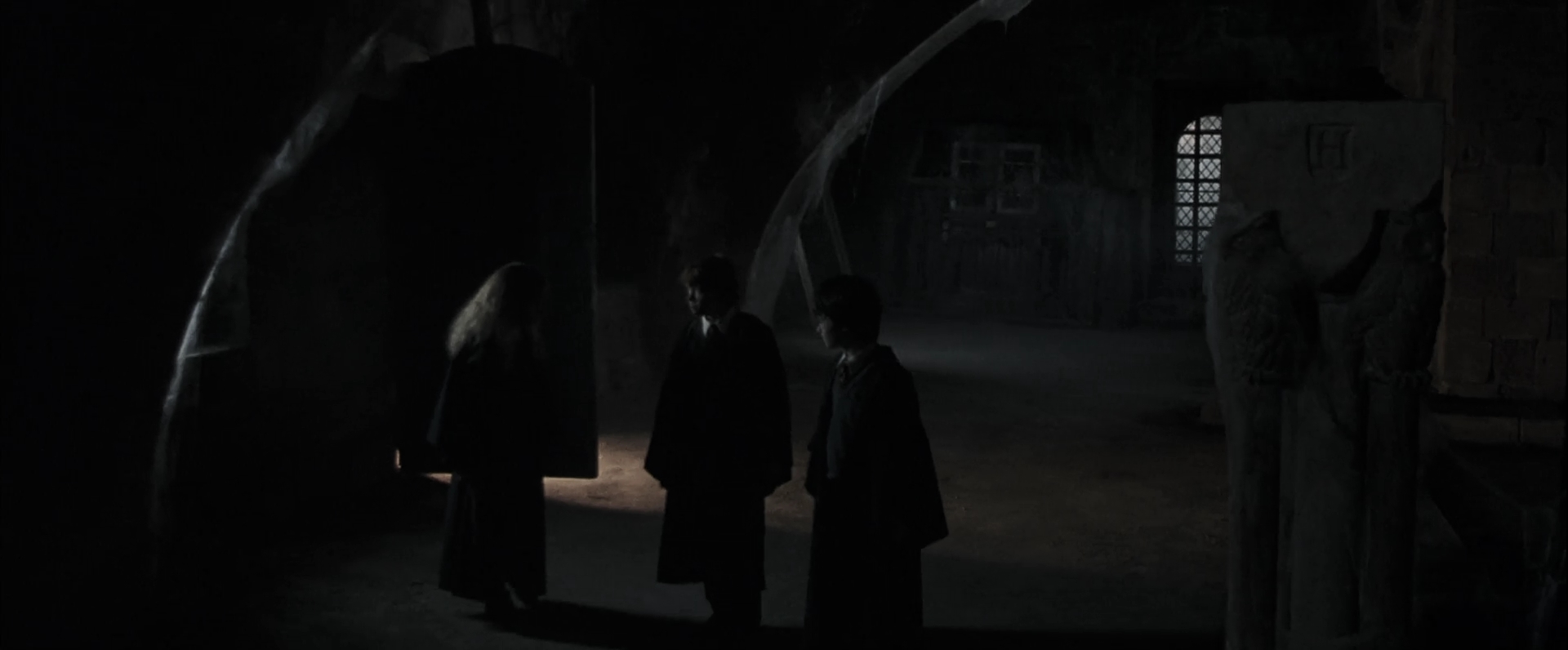 EmmaWatsonFan-dot-nl_HarryPotterandthePhilosophersStone1600.jpg