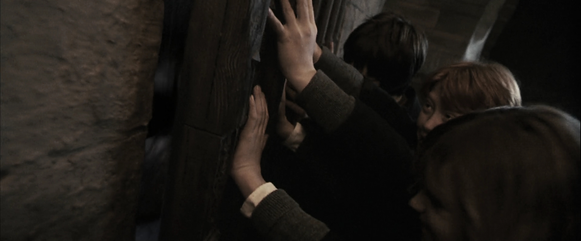 EmmaWatsonFan-dot-nl_HarryPotterandthePhilosophersStone1673.jpg EmmaWatsonFan-dot-nl_HarryPotterandthePhilosophersStone1673.jpg