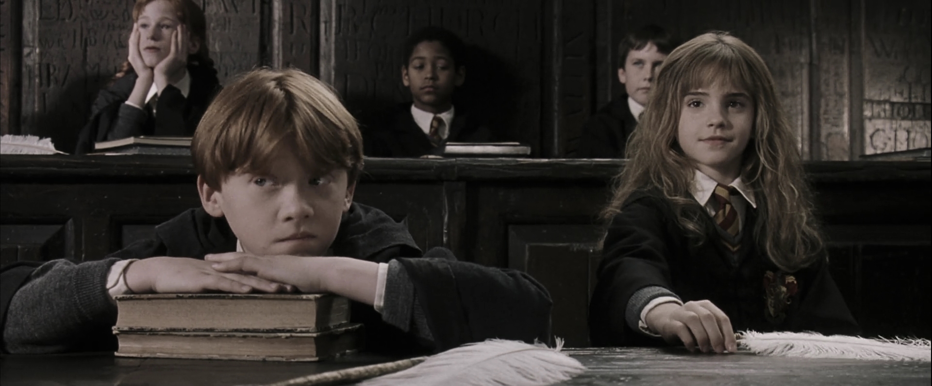EmmaWatsonFan-dot-nl_HarryPotterandthePhilosophersStone1863.jpg EmmaWatsonFan-dot-nl_HarryPotterandthePhilosophersStone1863.jpg