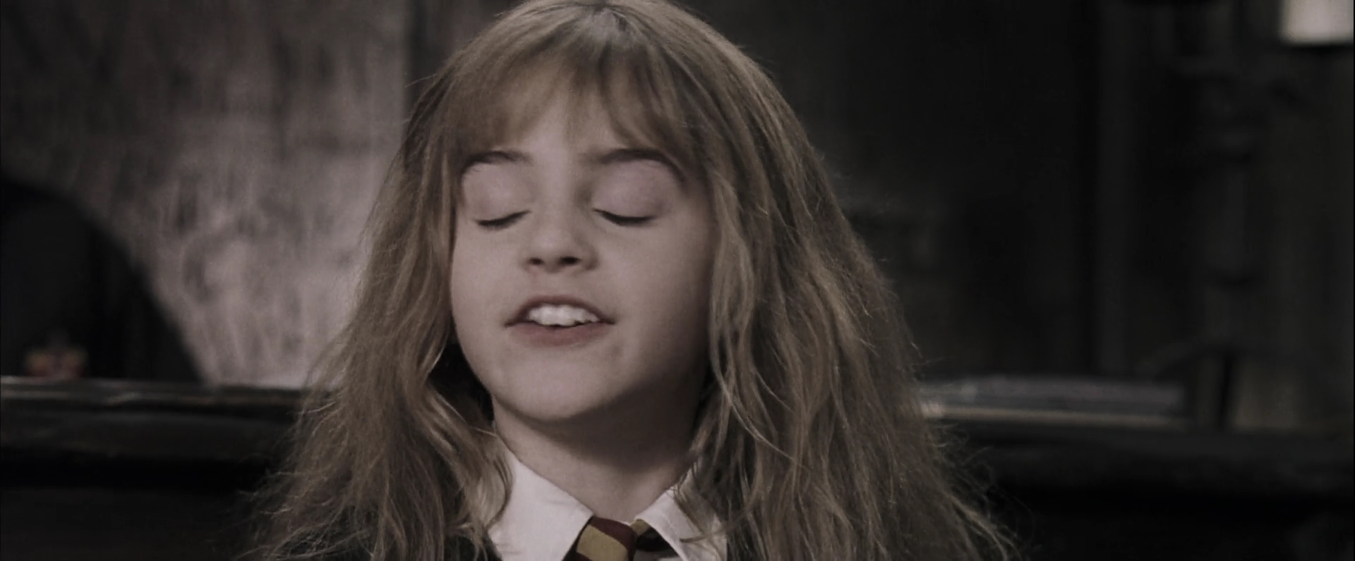 EmmaWatsonFan-dot-nl_HarryPotterandthePhilosophersStone1899.jpg EmmaWatsonFan-dot-nl_HarryPotterandthePhilosophersStone1899.jpg