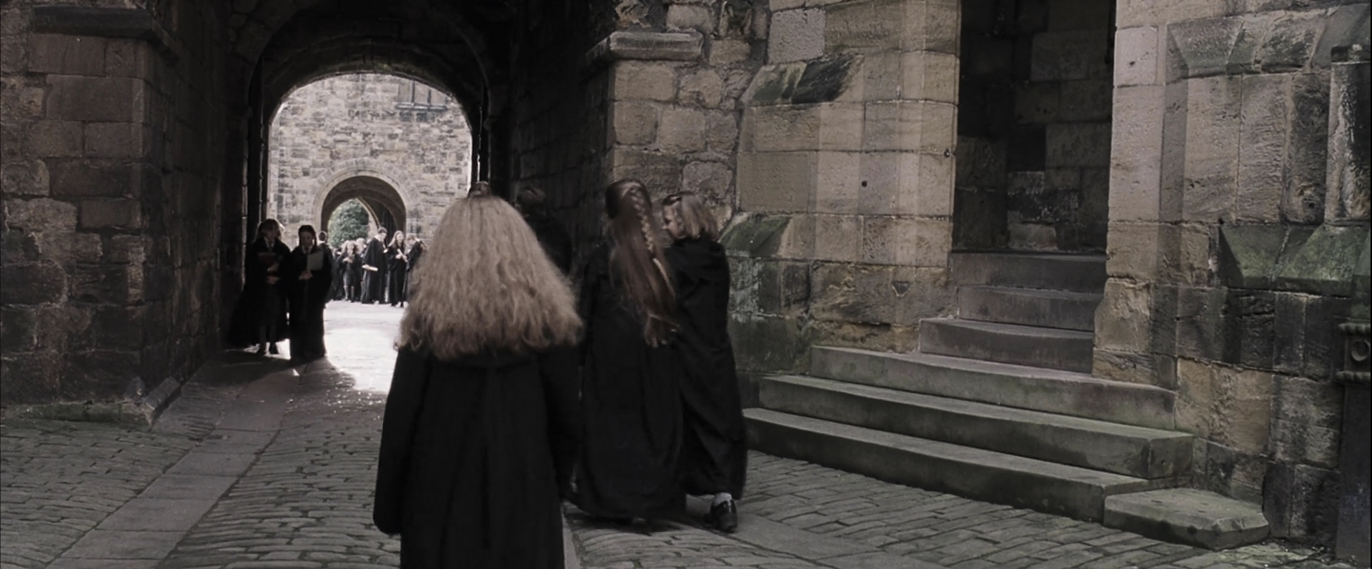 EmmaWatsonFan-dot-nl_HarryPotterandthePhilosophersStone1956.jpg EmmaWatsonFan-dot-nl_HarryPotterandthePhilosophersStone1956.jpg