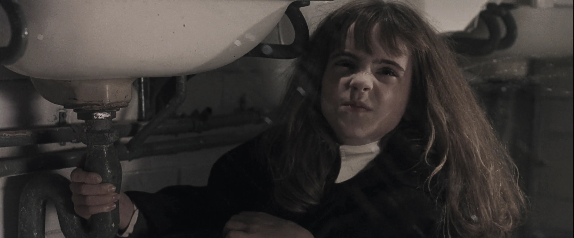 EmmaWatsonFan-dot-nl_HarryPotterandthePhilosophersStone2153.jpg EmmaWatsonFan-dot-nl_HarryPotterandthePhilosophersStone2153.jpg