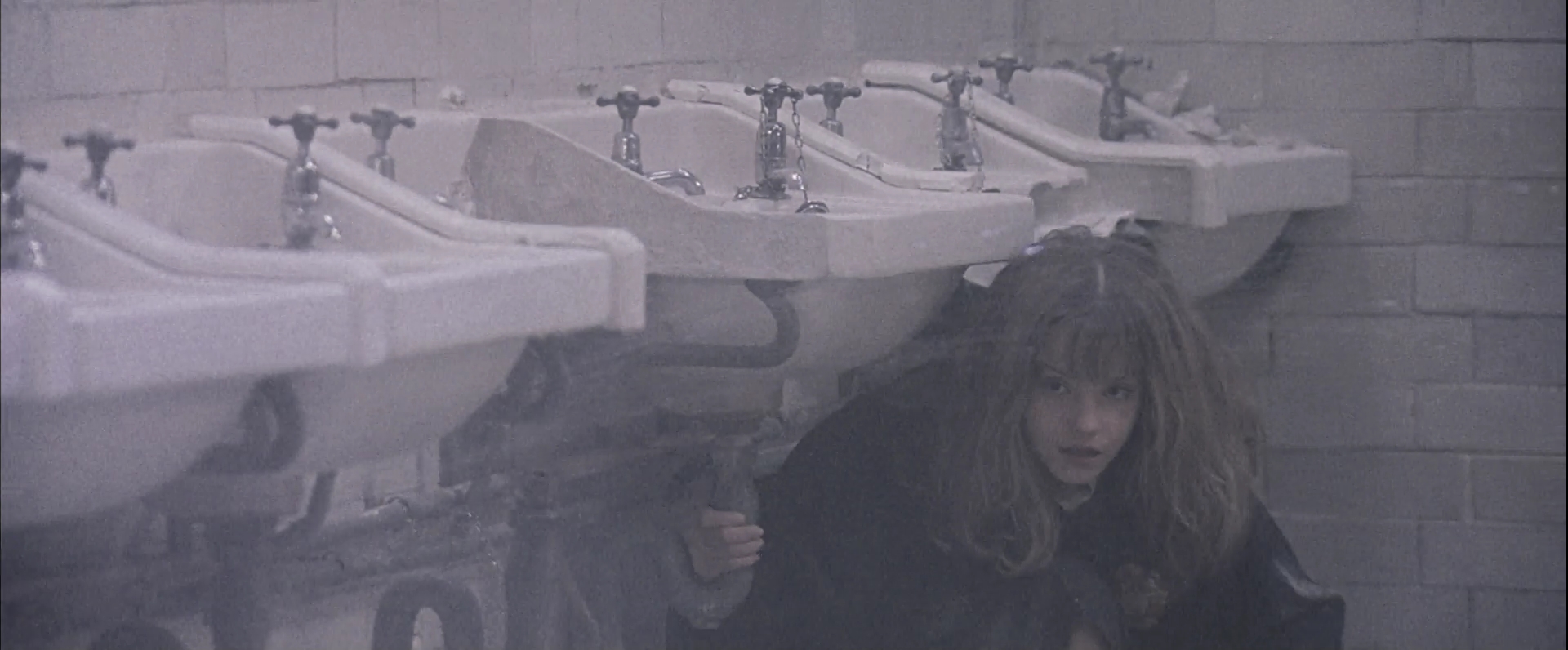 EmmaWatsonFan-dot-nl_HarryPotterandthePhilosophersStone2199.jpg