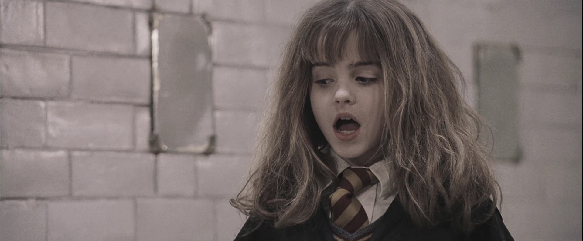 EmmaWatsonFan-dot-nl_HarryPotterandthePhilosophersStone2249.jpg