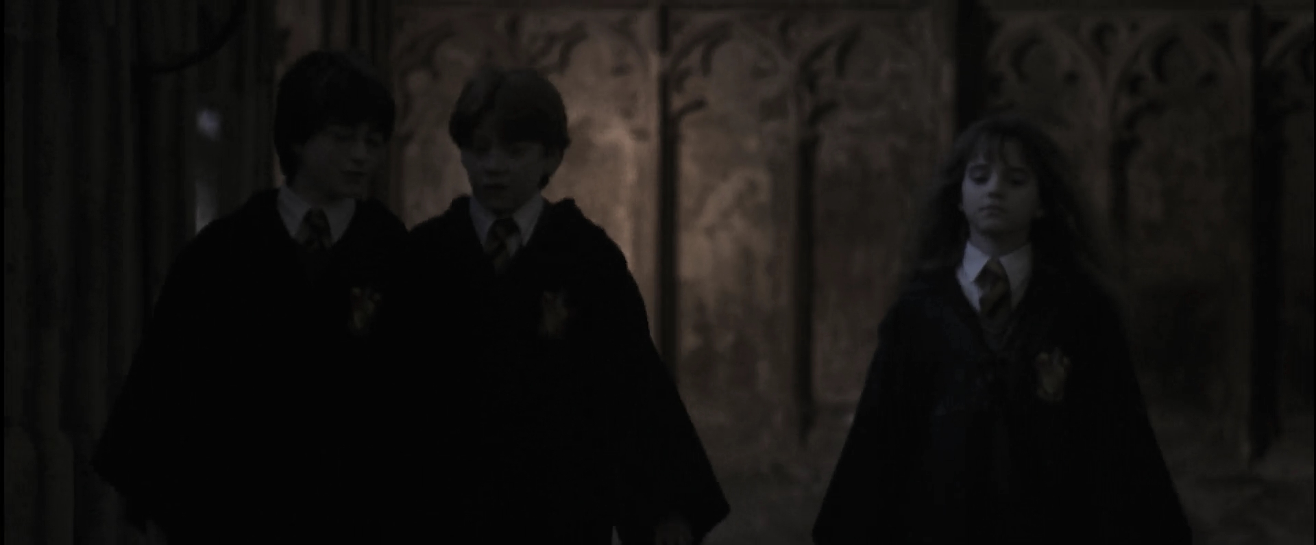 EmmaWatsonFan-dot-nl_HarryPotterandthePhilosophersStone2315.jpg EmmaWatsonFan-dot-nl_HarryPotterandthePhilosophersStone2315.jpg