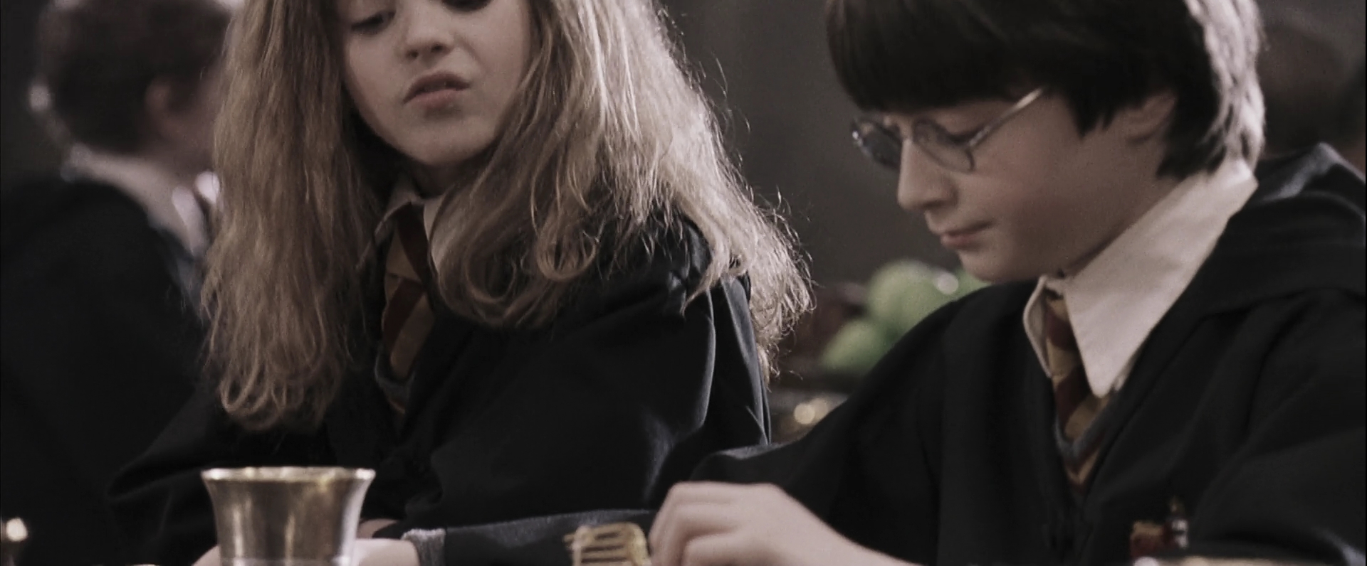 EmmaWatsonFan-dot-nl_HarryPotterandthePhilosophersStone2327.jpg