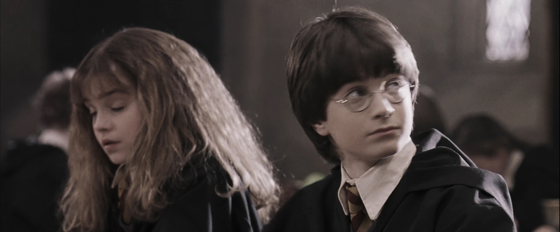 EmmaWatsonFan-dot-nl_HarryPotterandthePhilosophersStone2334.jpg