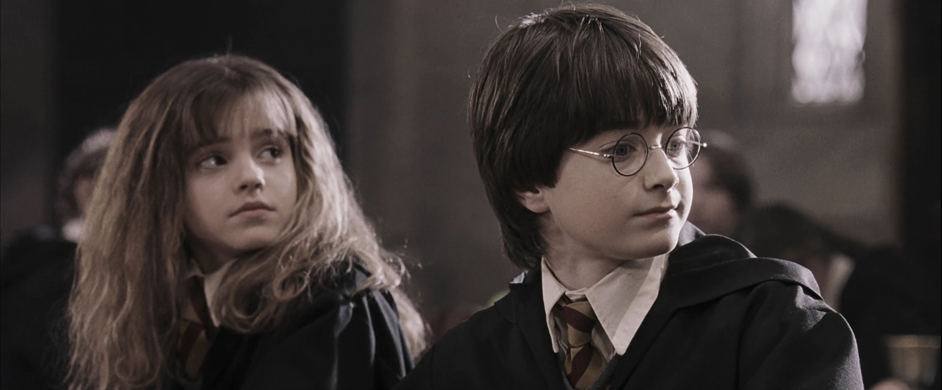 EmmaWatsonFan-dot-nl_HarryPotterandthePhilosophersStone2341.jpg