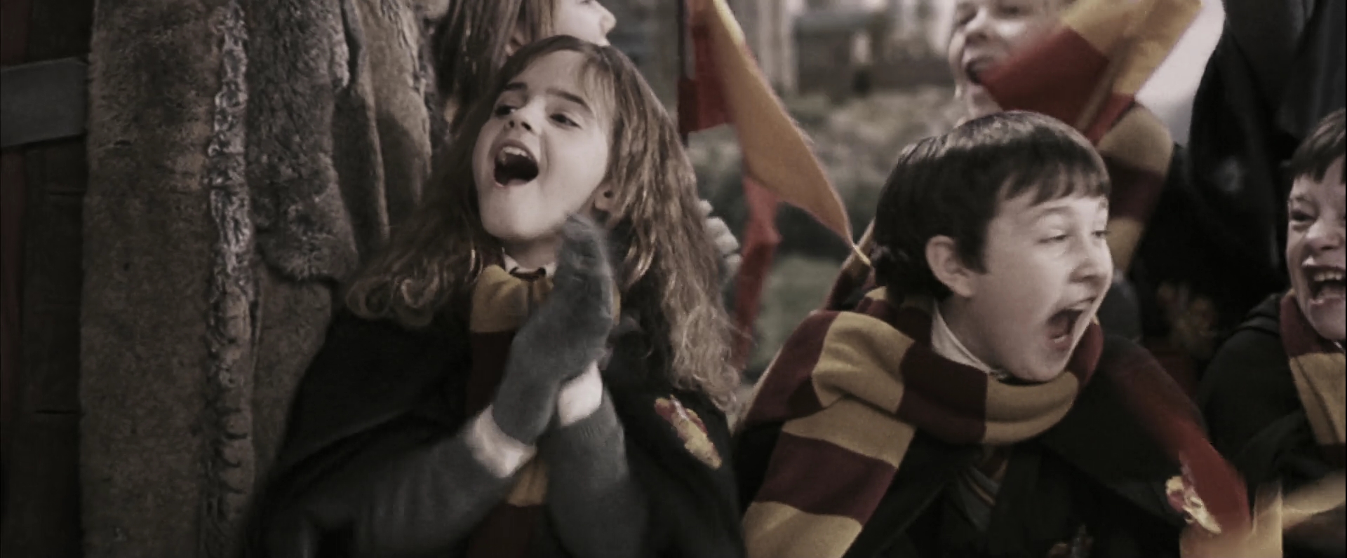 EmmaWatsonFan-dot-nl_HarryPotterandthePhilosophersStone2626.jpg