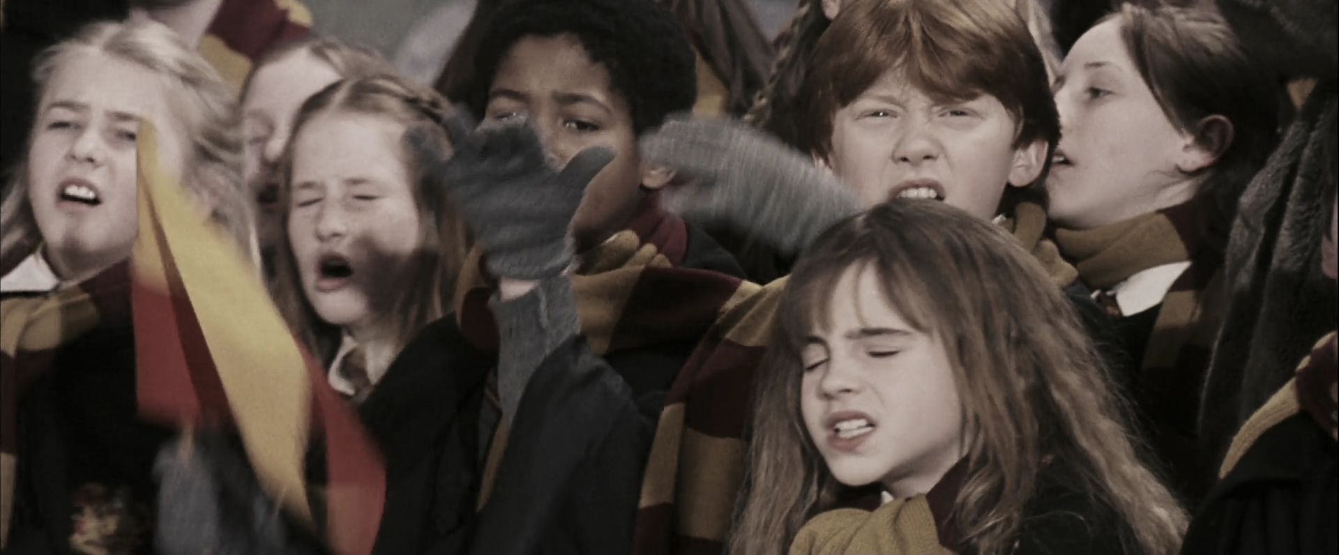 EmmaWatsonFan-dot-nl_HarryPotterandthePhilosophersStone2698.jpg EmmaWatsonFan-dot-nl_HarryPotterandthePhilosophersStone2698.jpg