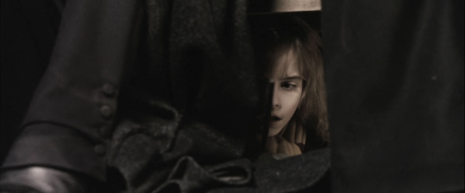 EmmaWatsonFan-dot-nl_HarryPotterandthePhilosophersStone2774.jpg