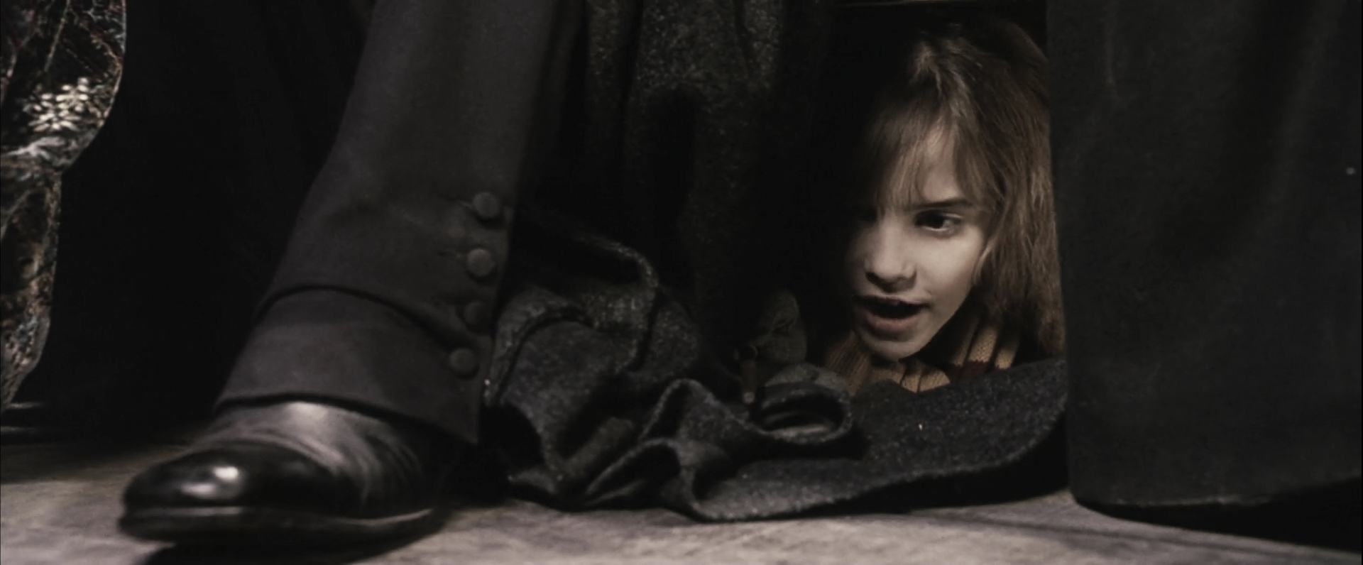 EmmaWatsonFan-dot-nl_HarryPotterandthePhilosophersStone2777.jpg EmmaWatsonFan-dot-nl_HarryPotterandthePhilosophersStone2777.jpg