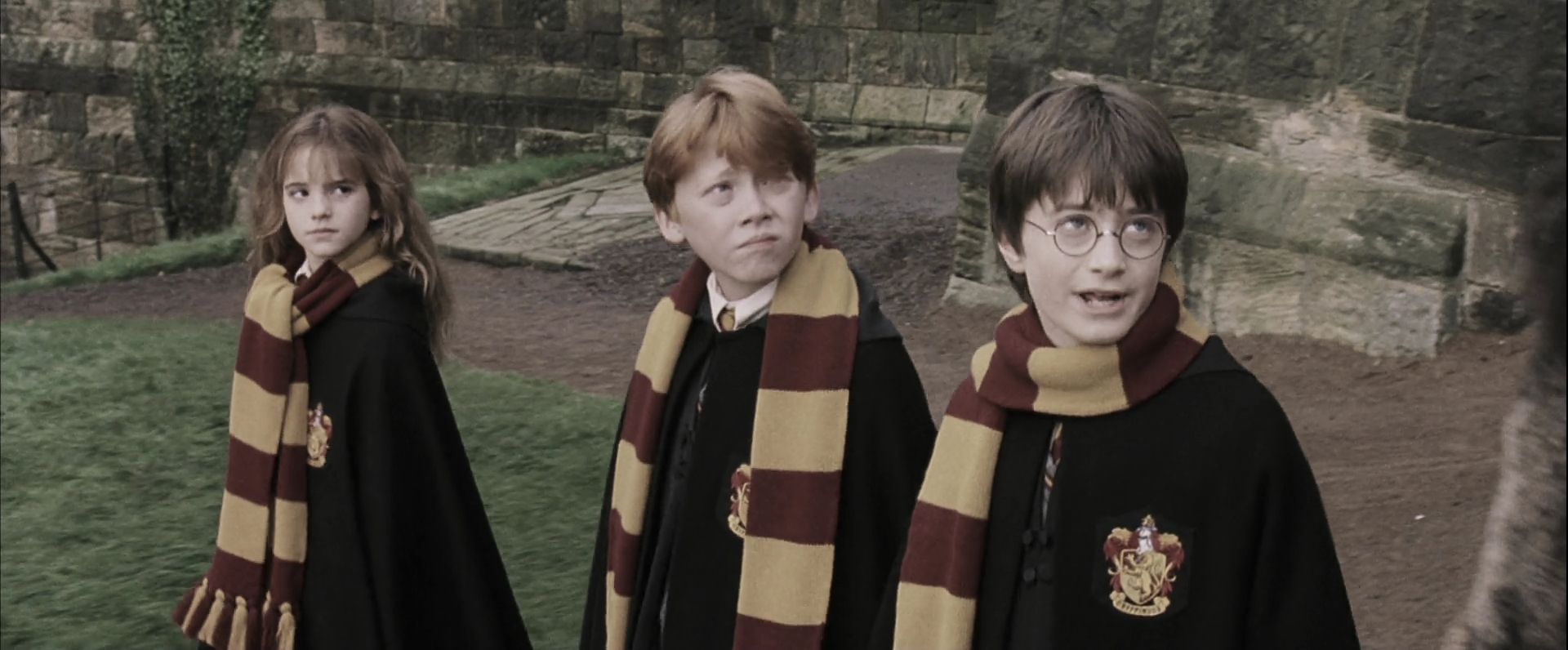 EmmaWatsonFan-dot-nl_HarryPotterandthePhilosophersStone2917.jpg