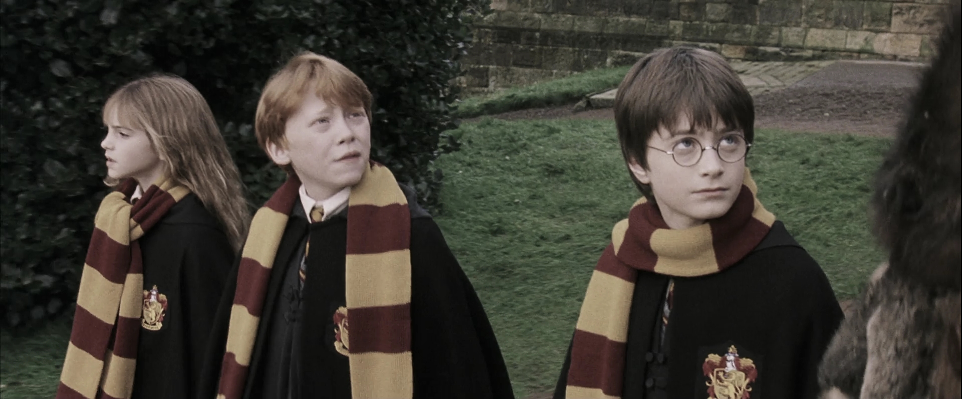 EmmaWatsonFan-dot-nl_HarryPotterandthePhilosophersStone2921.jpg EmmaWatsonFan-dot-nl_HarryPotterandthePhilosophersStone2921.jpg
