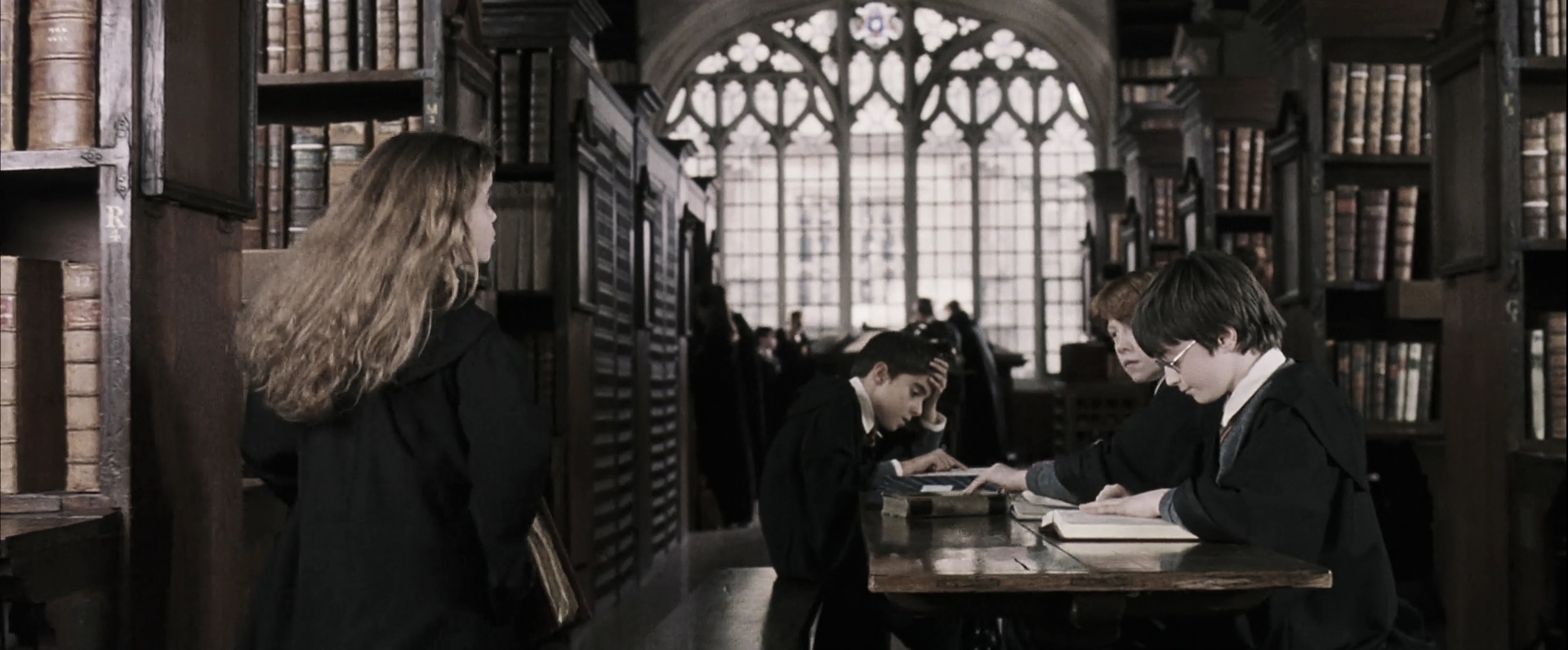 EmmaWatsonFan-dot-nl_HarryPotterandthePhilosophersStone3870.jpg EmmaWatsonFan-dot-nl_HarryPotterandthePhilosophersStone3870.jpg