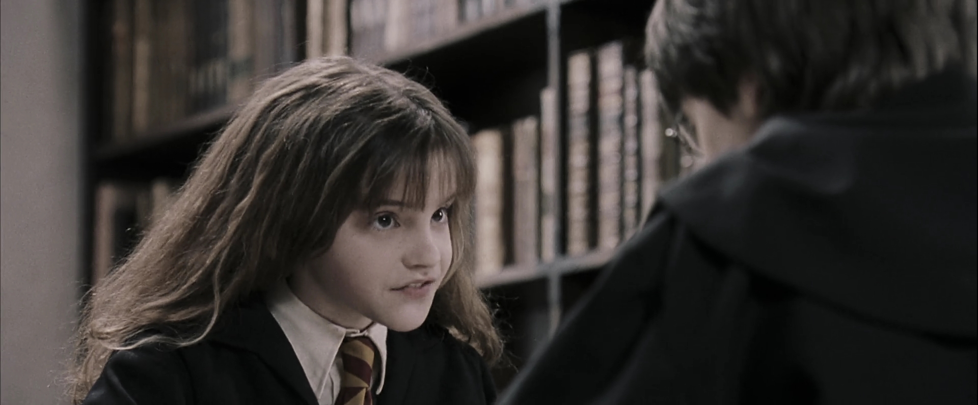 EmmaWatsonFan-dot-nl_HarryPotterandthePhilosophersStone3885.jpg EmmaWatsonFan-dot-nl_HarryPotterandthePhilosophersStone3885.jpg
