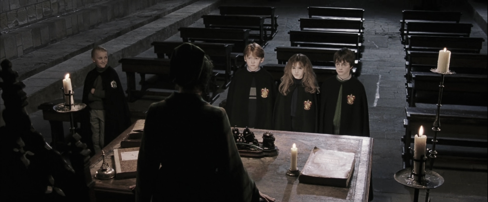 EmmaWatsonFan-dot-nl_HarryPotterandthePhilosophersStone4116.jpg