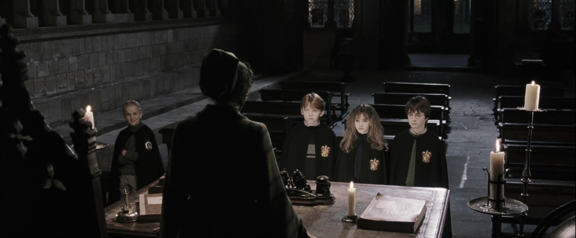 EmmaWatsonFan-dot-nl_HarryPotterandthePhilosophersStone4120.jpg
