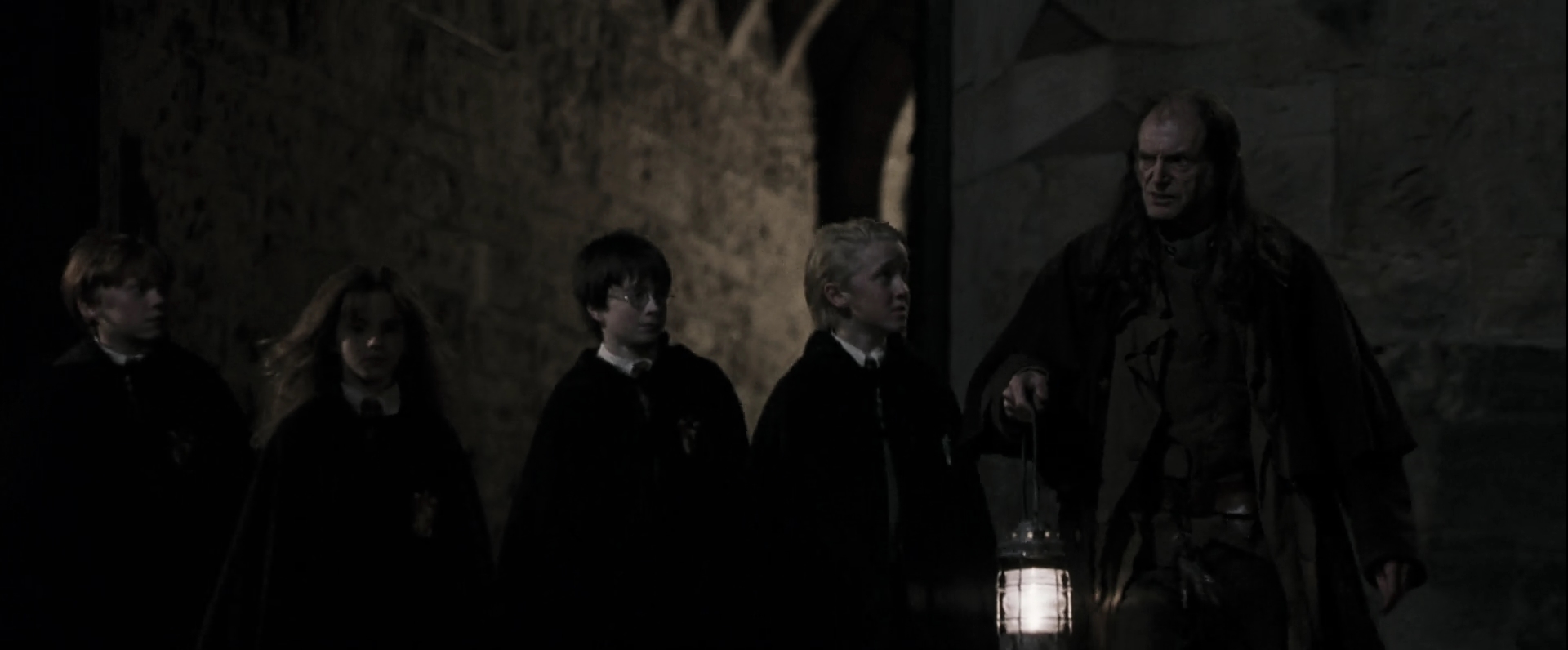 EmmaWatsonFan-dot-nl_HarryPotterandthePhilosophersStone4169.jpg EmmaWatsonFan-dot-nl_HarryPotterandthePhilosophersStone4169.jpg