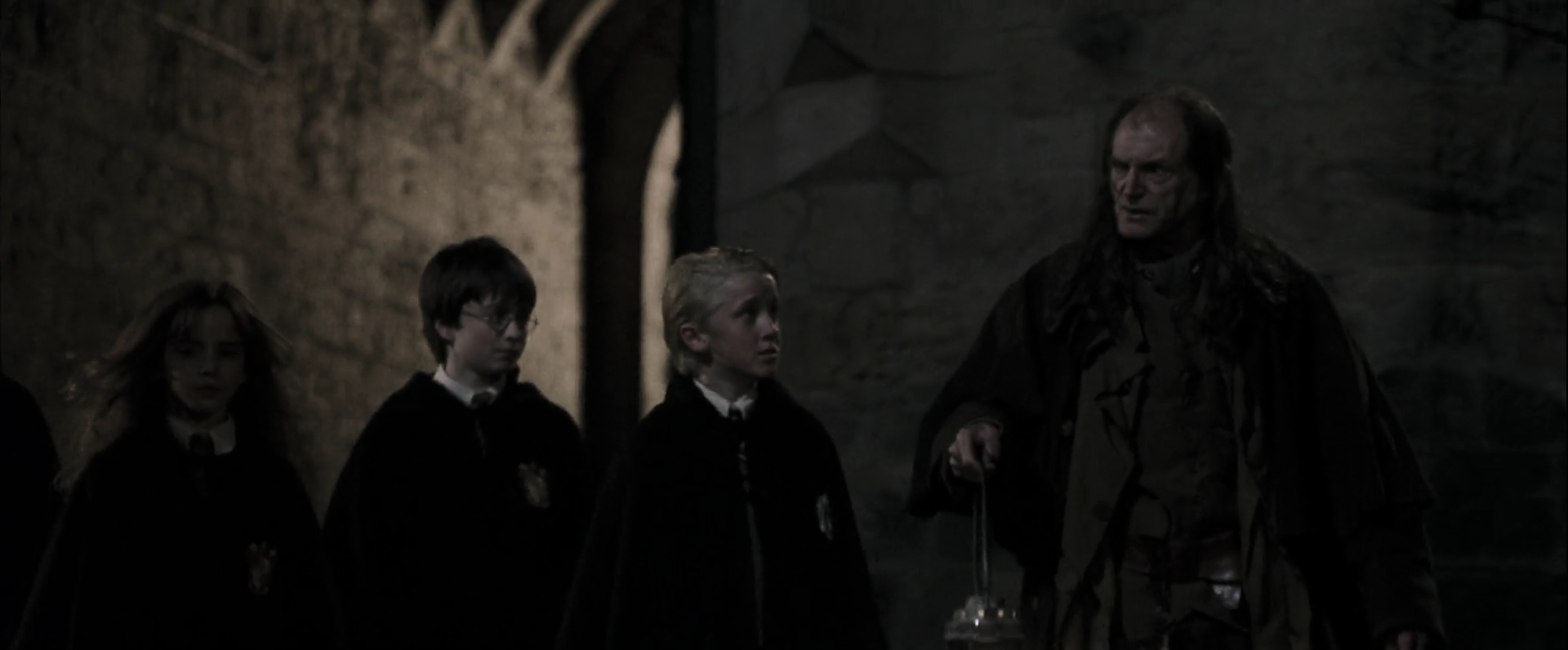 EmmaWatsonFan-dot-nl_HarryPotterandthePhilosophersStone4170.jpg EmmaWatsonFan-dot-nl_HarryPotterandthePhilosophersStone4170.jpg