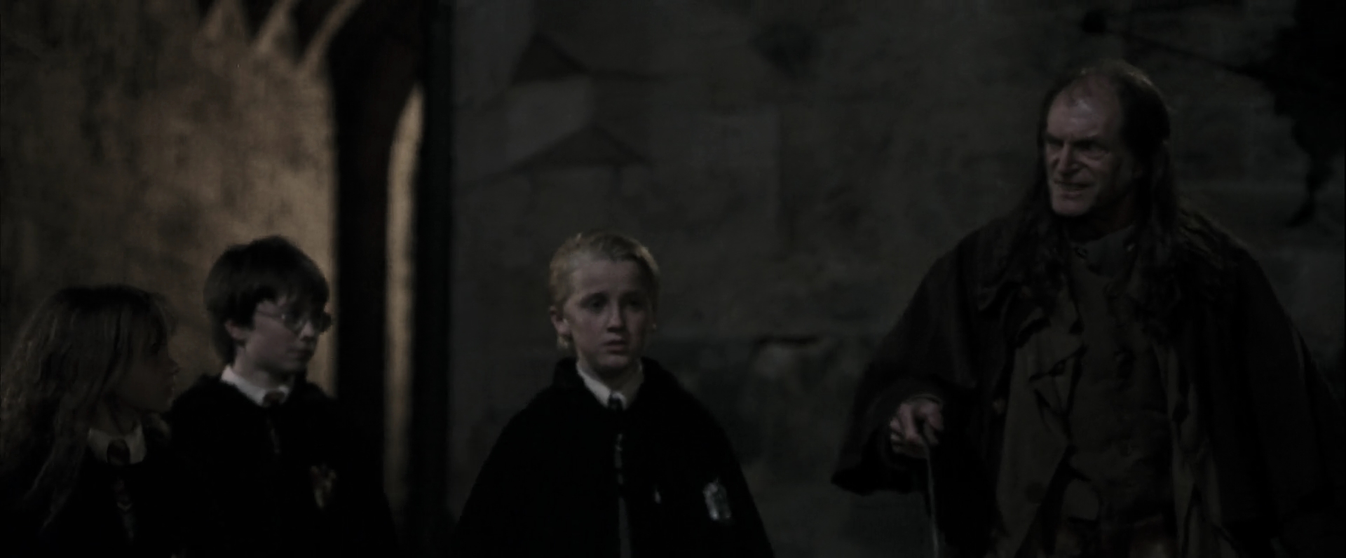 EmmaWatsonFan-dot-nl_HarryPotterandthePhilosophersStone4171.jpg