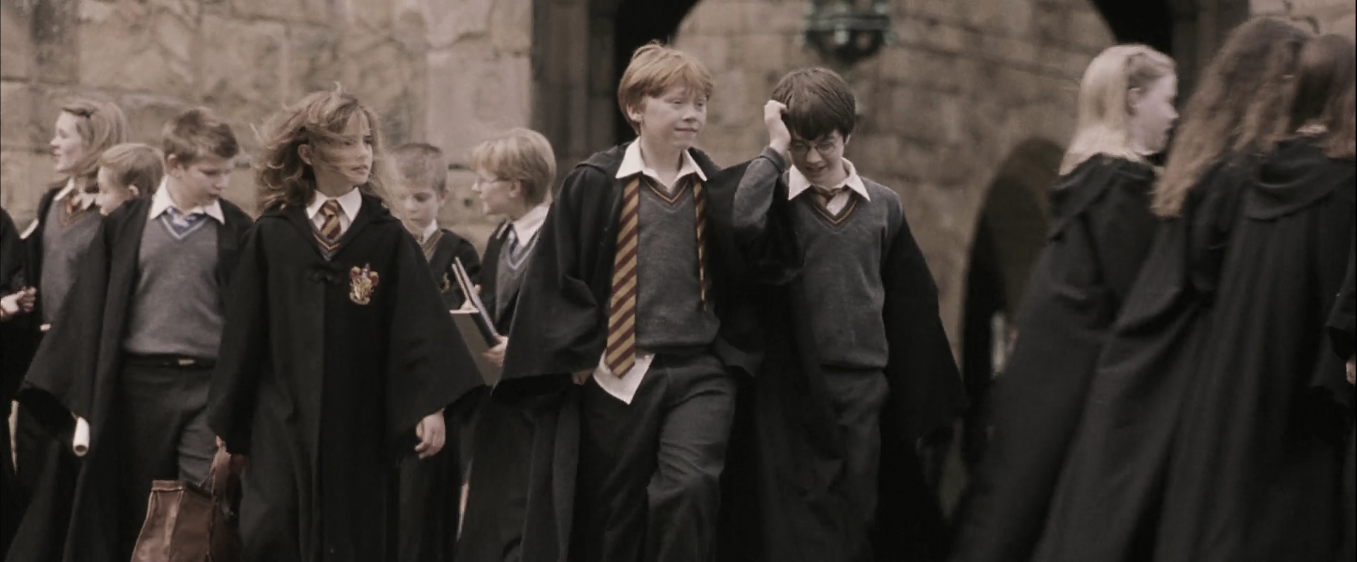 EmmaWatsonFan-dot-nl_HarryPotterandthePhilosophersStone4606.jpg