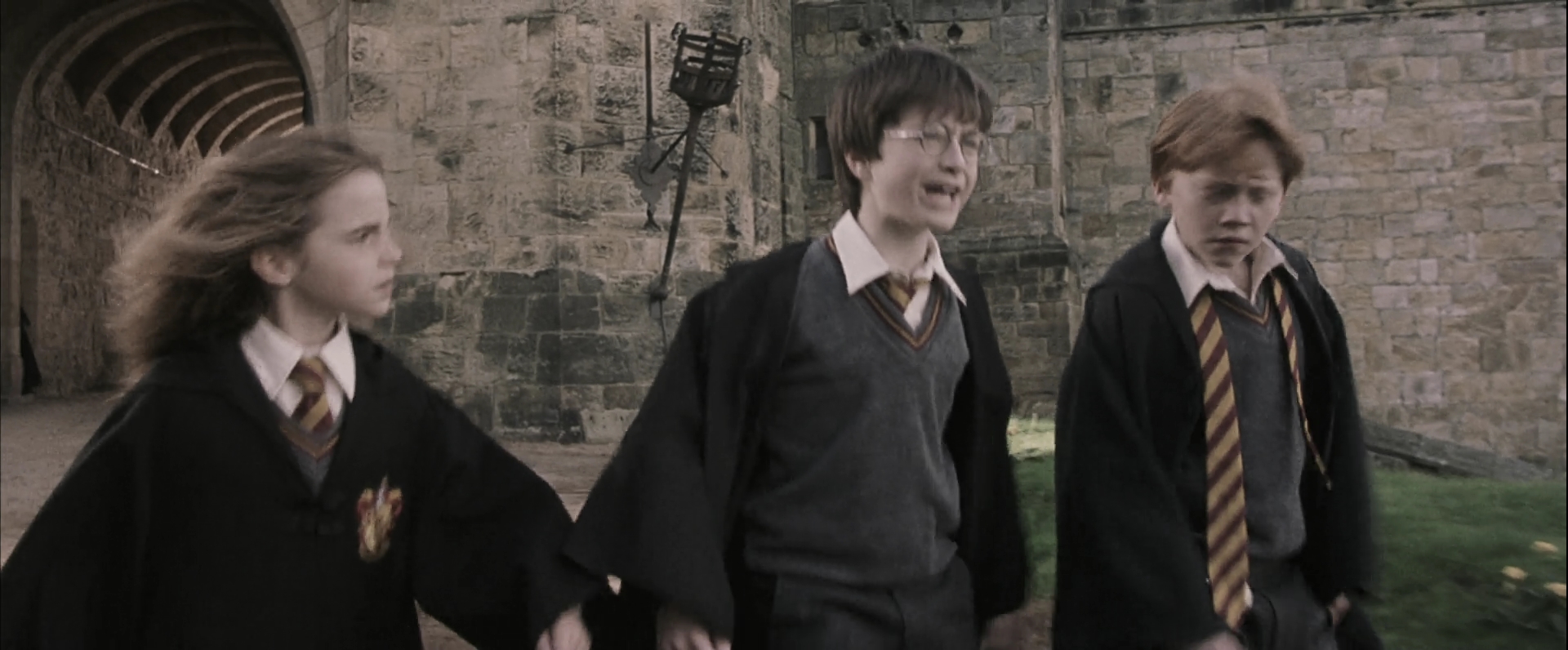 EmmaWatsonFan-dot-nl_HarryPotterandthePhilosophersStone4629.jpg EmmaWatsonFan-dot-nl_HarryPotterandthePhilosophersStone4629.jpg