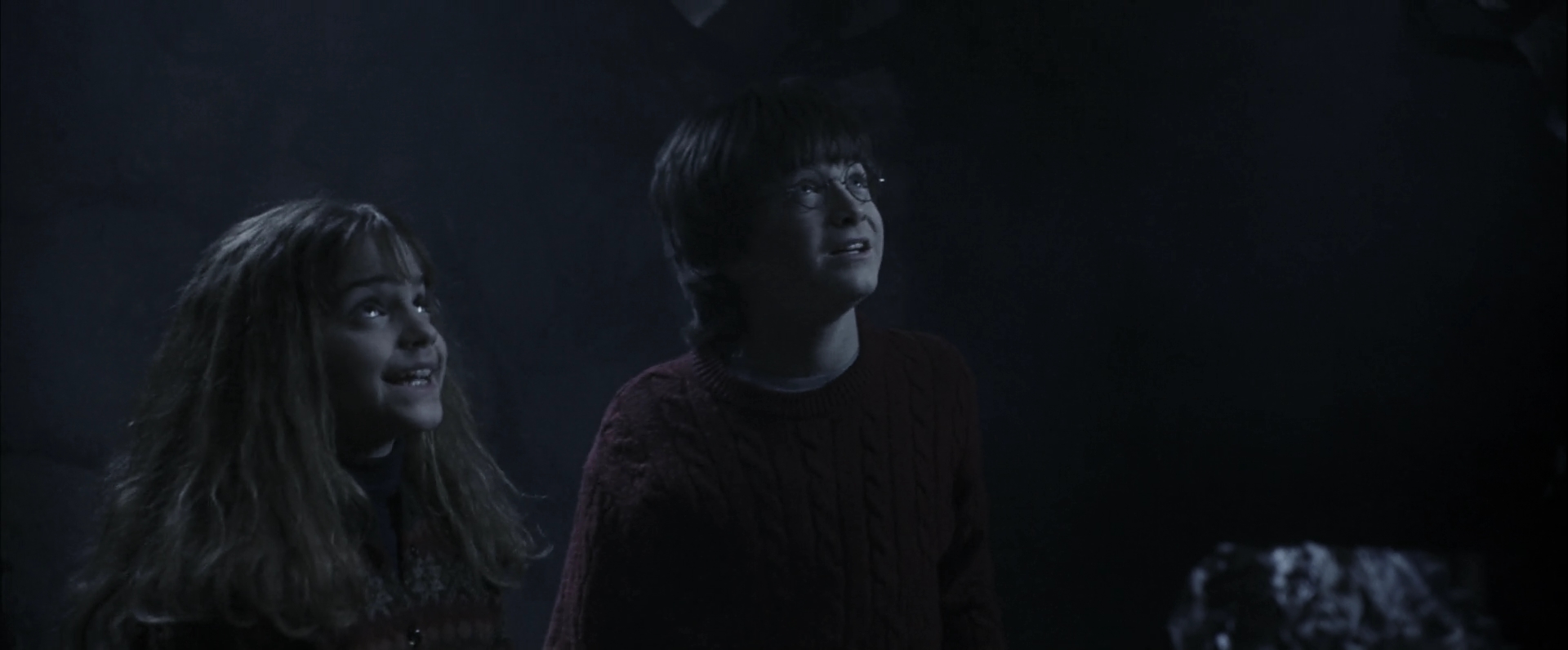 EmmaWatsonFan-dot-nl_HarryPotterandthePhilosophersStone5018.jpg EmmaWatsonFan-dot-nl_HarryPotterandthePhilosophersStone5018.jpg