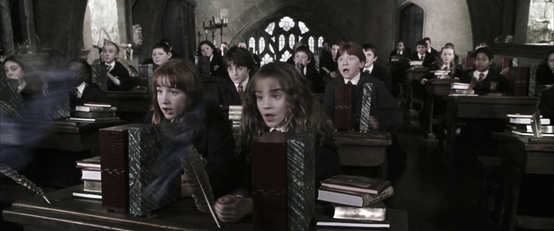 EmmaWatsonFan-dot-nl_HarryPotterandtheChamberOfSecrets1130.jpg EmmaWatsonFan-dot-nl_HarryPotterandtheChamberOfSecrets1130.jpg