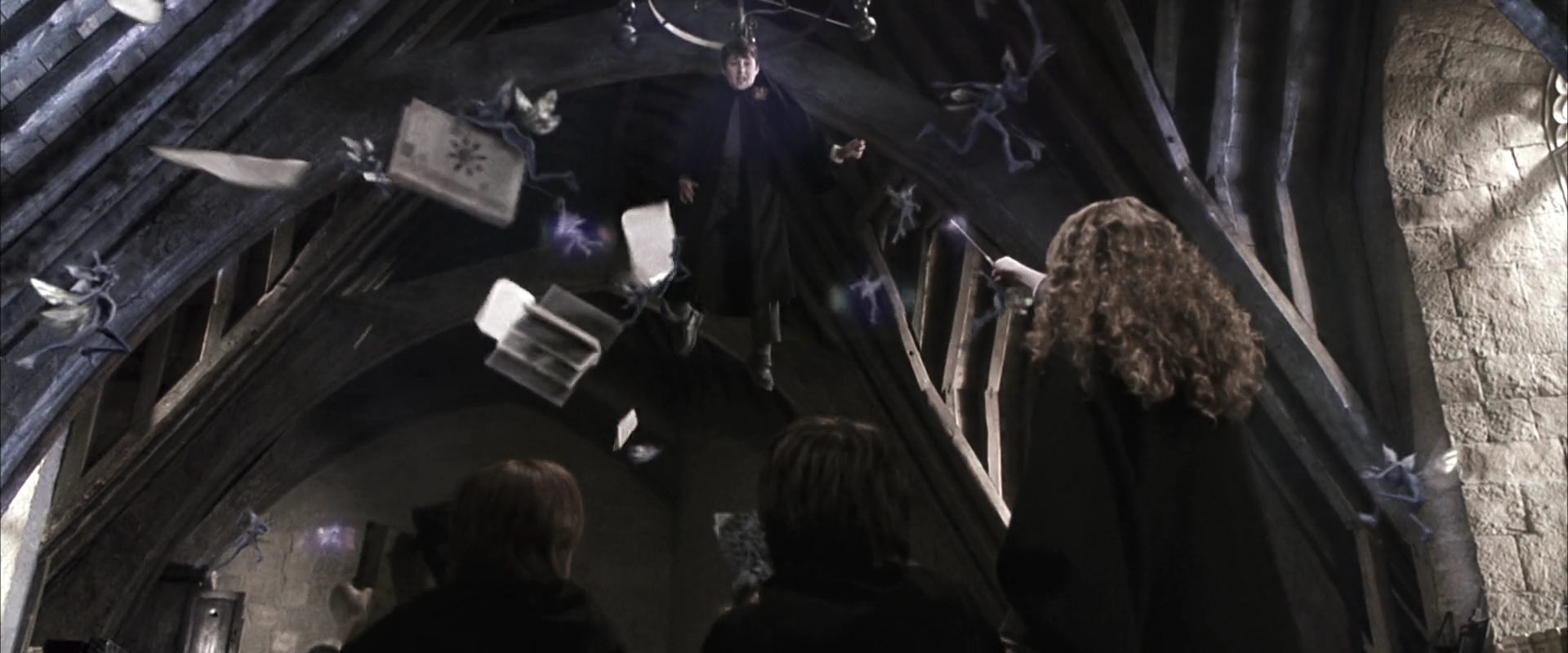 EmmaWatsonFan-dot-nl_HarryPotterandtheChamberOfSecrets1196.jpg EmmaWatsonFan-dot-nl_HarryPotterandtheChamberOfSecrets1196.jpg