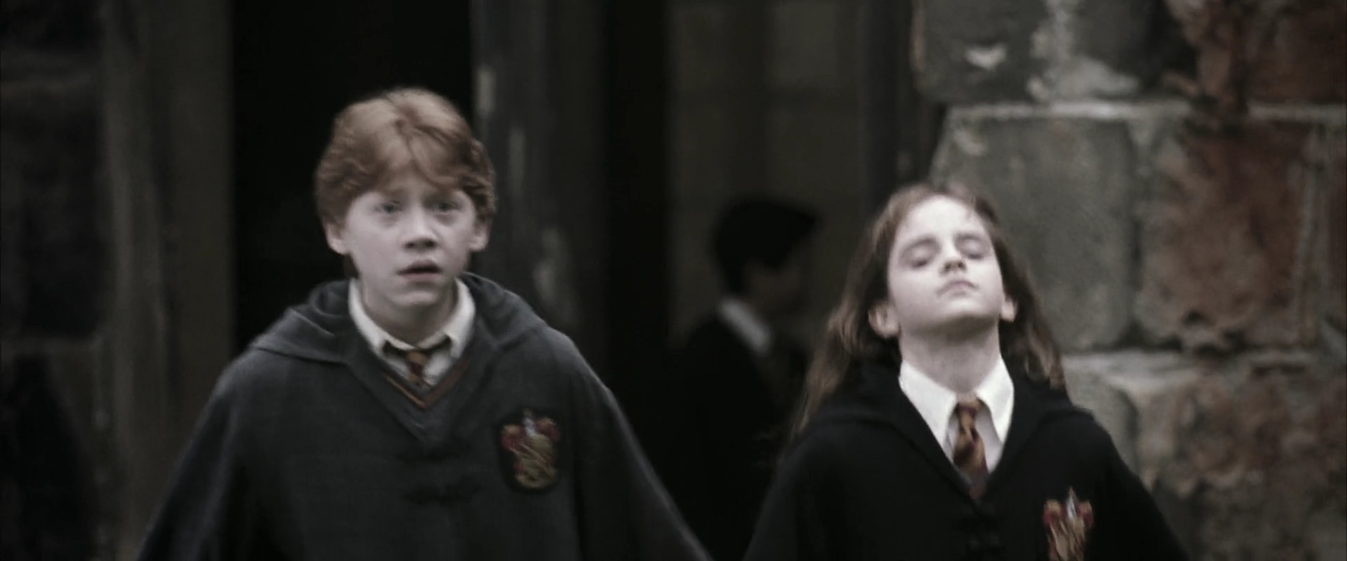 EmmaWatsonFan-dot-nl_HarryPotterandtheChamberOfSecrets1236.jpg EmmaWatsonFan-dot-nl_HarryPotterandtheChamberOfSecrets1236.jpg