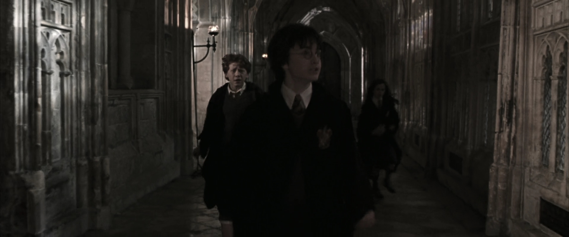 EmmaWatsonFan-dot-nl_HarryPotterandtheChamberOfSecrets1541.jpg