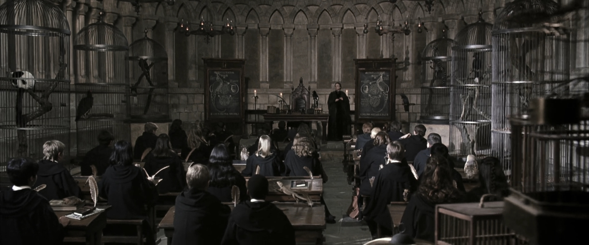 EmmaWatsonFan-dot-nl_HarryPotterandtheChamberOfSecrets1811.jpg EmmaWatsonFan-dot-nl_HarryPotterandtheChamberOfSecrets1811.jpg