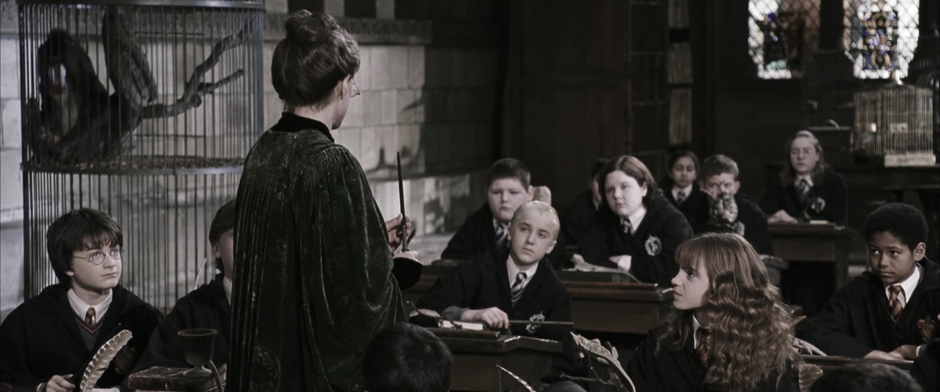 EmmaWatsonFan-dot-nl_HarryPotterandtheChamberOfSecrets1931.jpg EmmaWatsonFan-dot-nl_HarryPotterandtheChamberOfSecrets1931.jpg