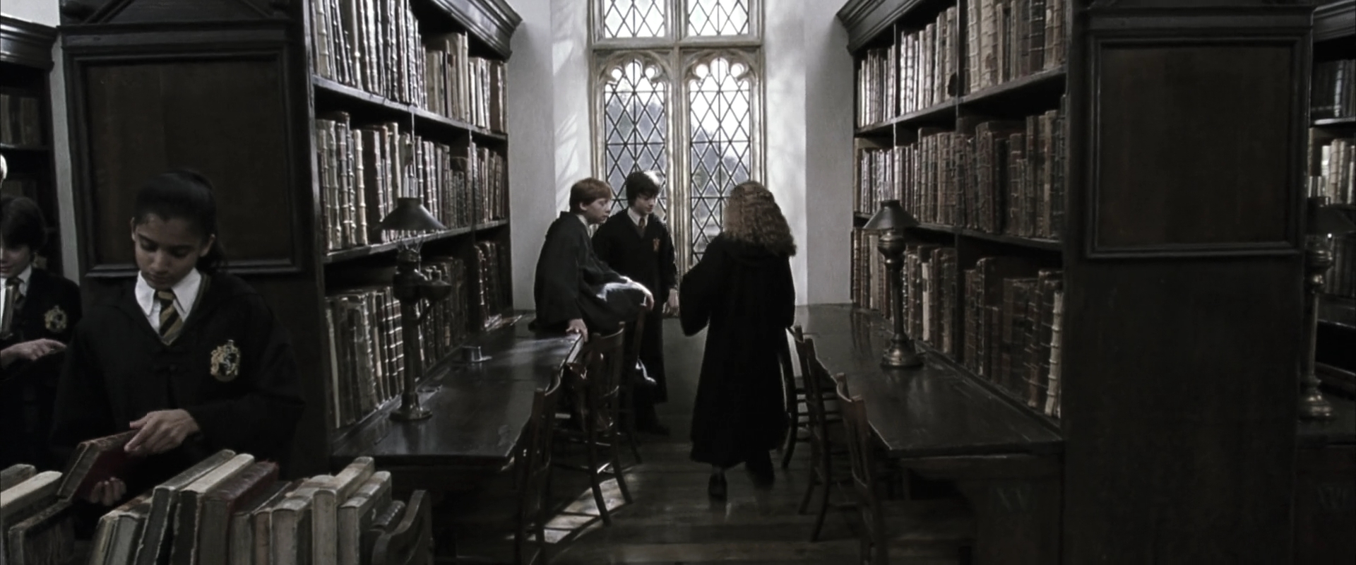EmmaWatsonFan-dot-nl_HarryPotterandtheChamberOfSecrets2047.jpg EmmaWatsonFan-dot-nl_HarryPotterandtheChamberOfSecrets2047.jpg