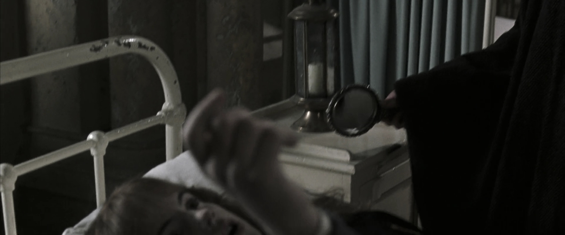 EmmaWatsonFan-dot-nl_HarryPotterandtheChamberOfSecrets4603.jpg