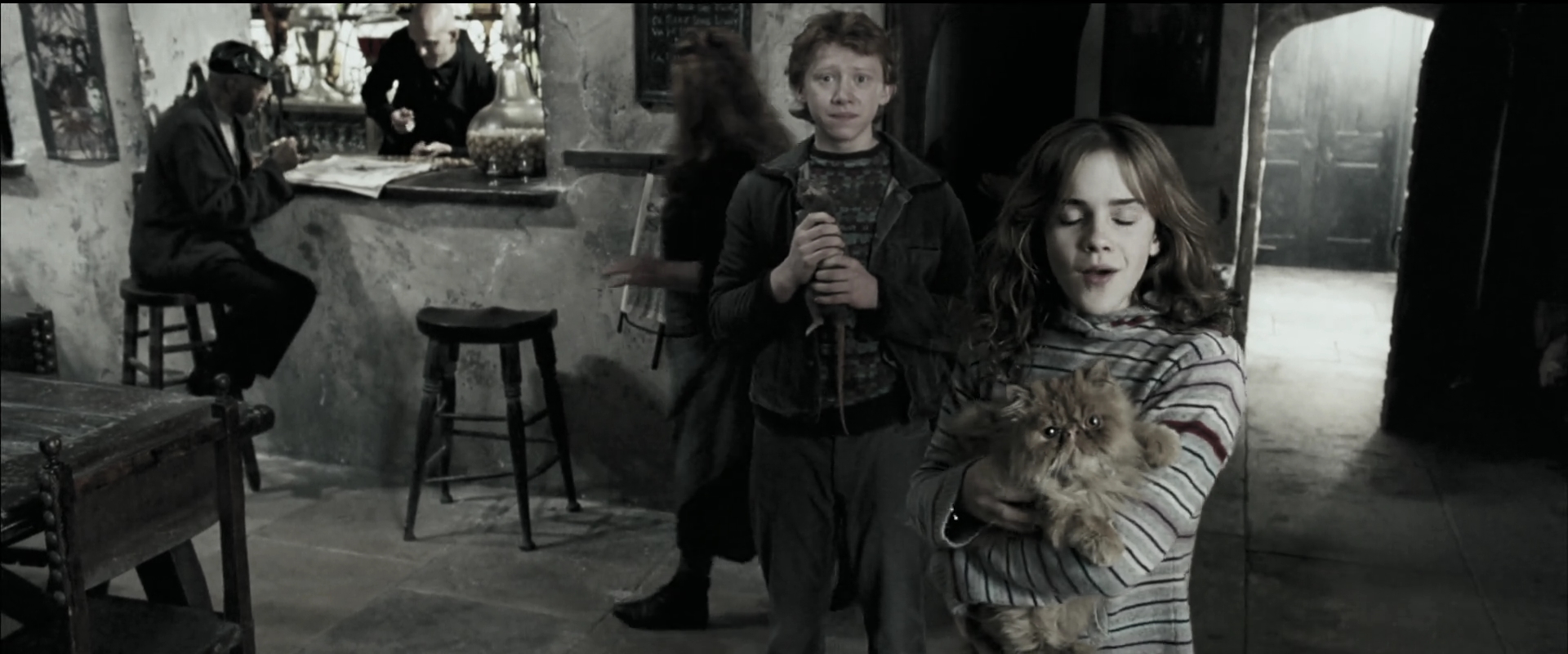 EmmaWatsonFan_dot_nl-HarryPotterAndThePrisonerOfAzkaban0082.jpg EmmaWatsonFan_dot_nl-HarryPotterAndThePrisonerOfAzkaban0082.jpg