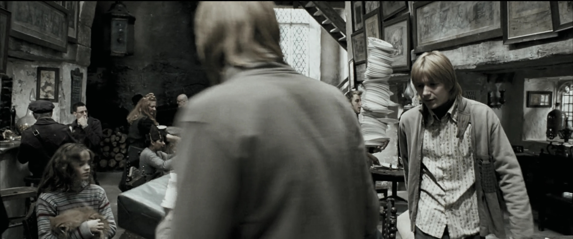 EmmaWatsonFan_dot_nl-HarryPotterAndThePrisonerOfAzkaban0101.jpg EmmaWatsonFan_dot_nl-HarryPotterAndThePrisonerOfAzkaban0101.jpg