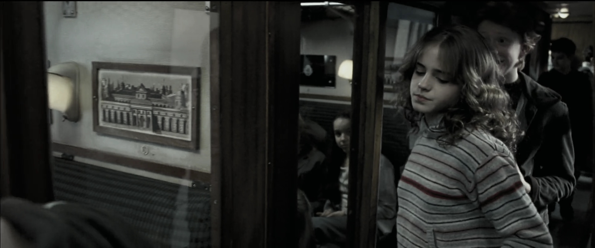 EmmaWatsonFan_dot_nl-HarryPotterAndThePrisonerOfAzkaban0224.jpg EmmaWatsonFan_dot_nl-HarryPotterAndThePrisonerOfAzkaban0224.jpg