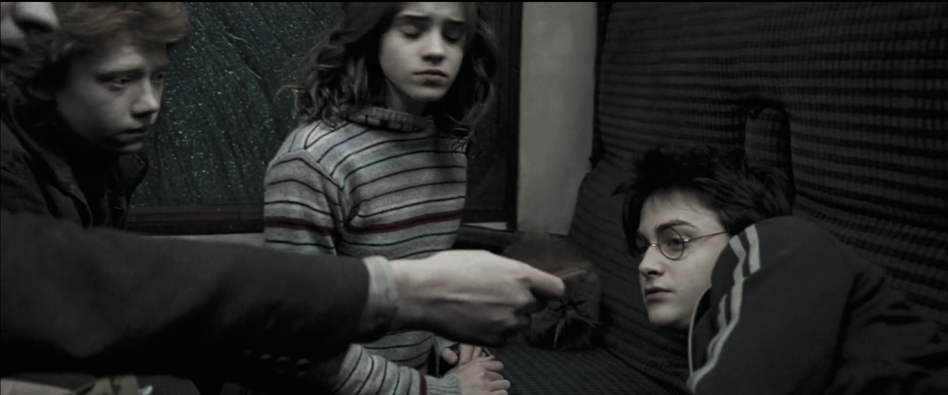 EmmaWatsonFan_dot_nl-HarryPotterAndThePrisonerOfAzkaban0427.jpg